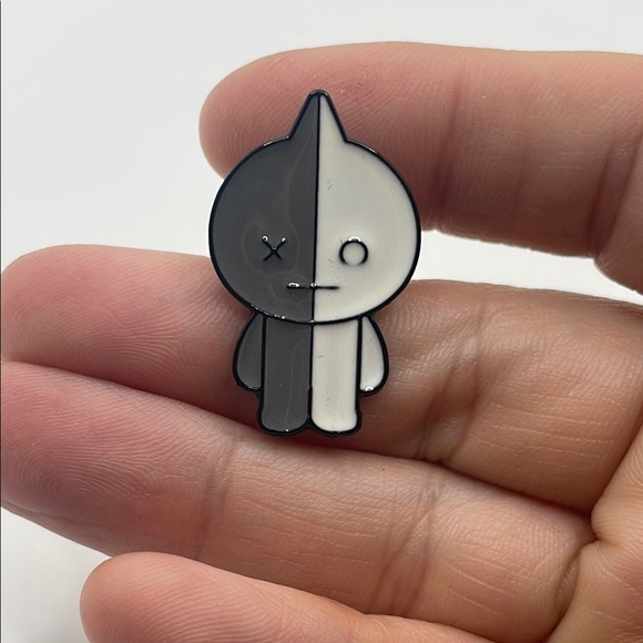 Jewelry - Black and White Character Enamel Pin